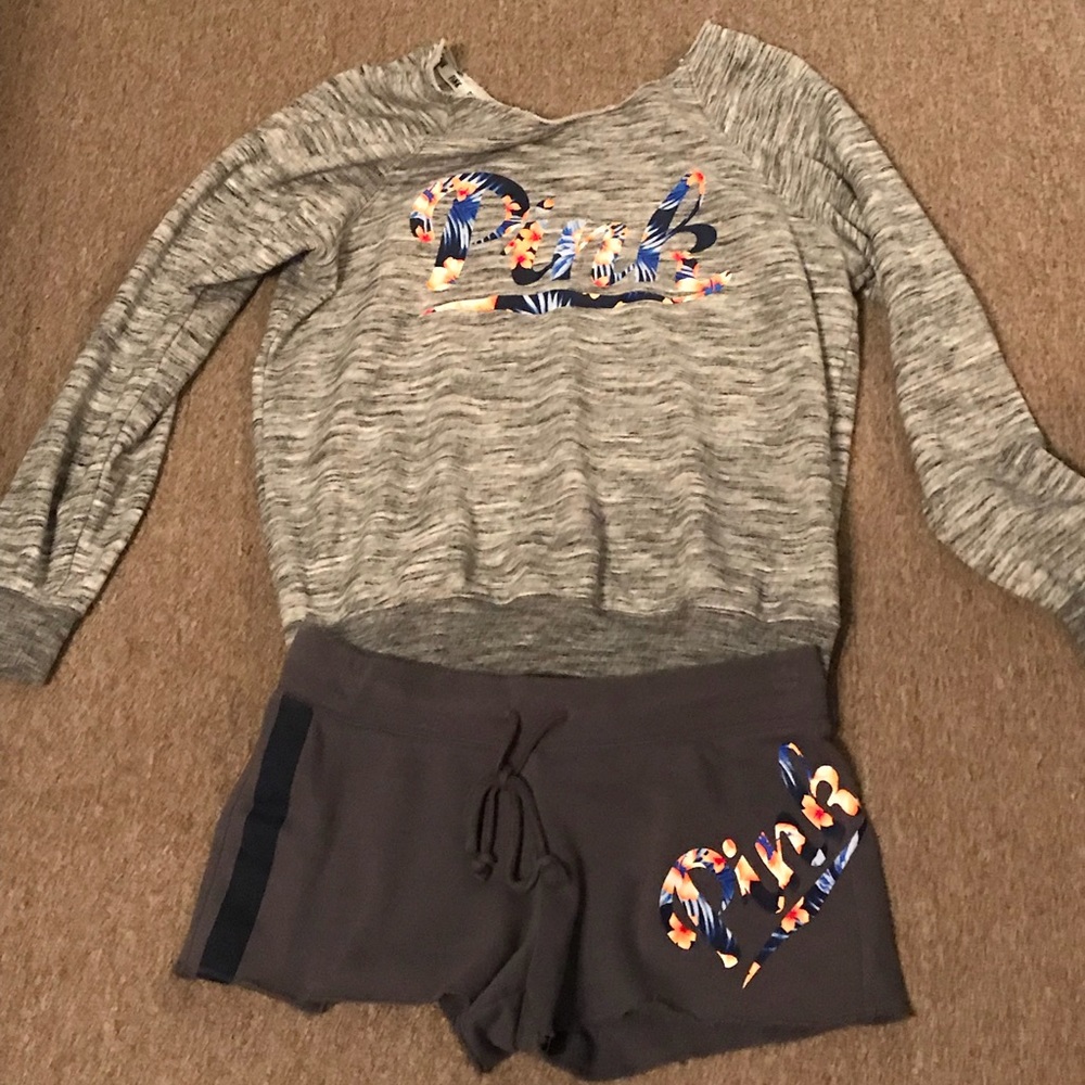 VS Pink outfit top size small, shorts Xs